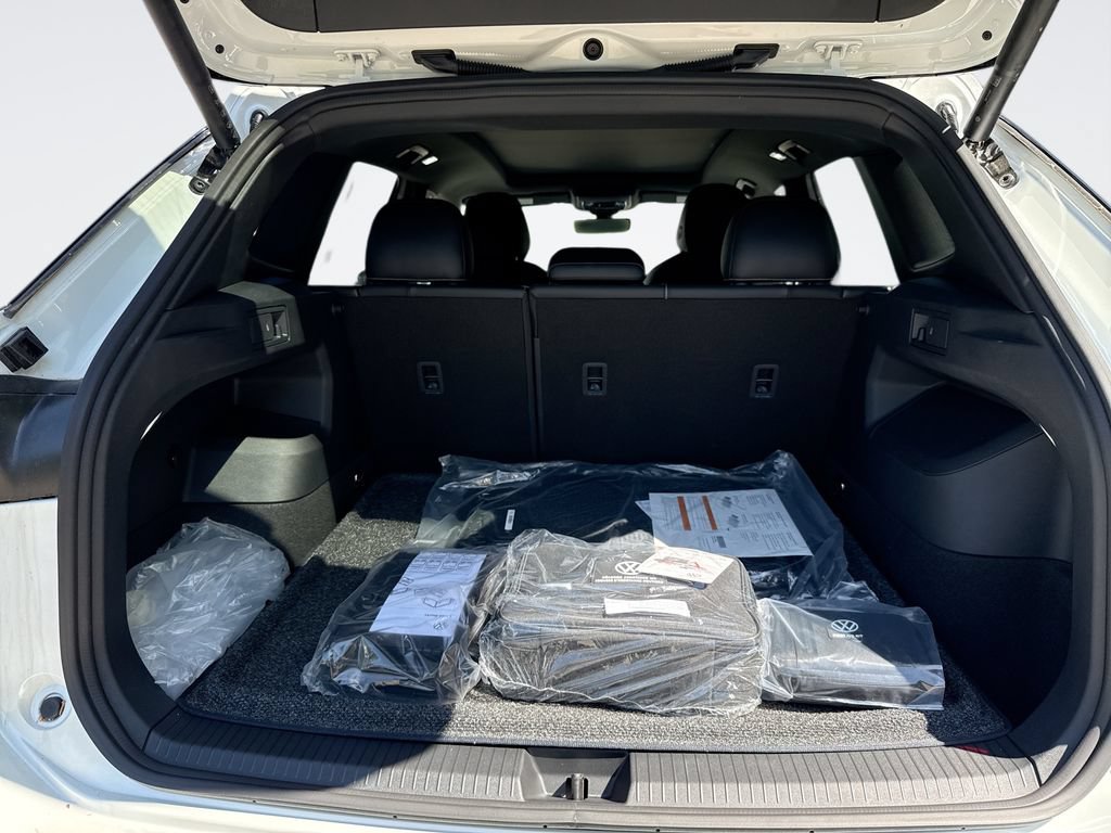 New 2026 Volkswagen Tiguan SE R-Line AWD/4WD image 19