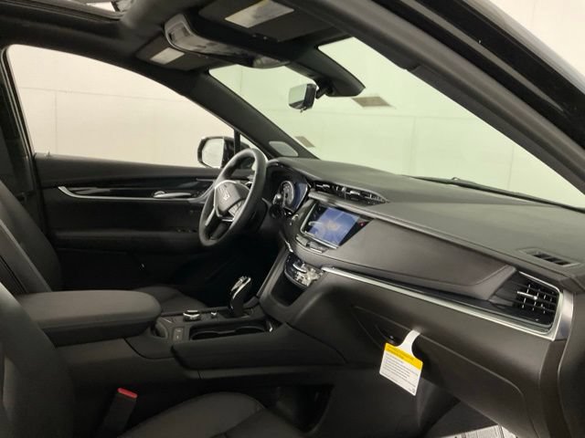 New 2026 Cadillac XT5 Premium Luxury w/ Driver Assist Package FWD image 28