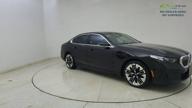 Used 2024 BMW i5 eDrive40i w/ Convenience Package RWD image 64