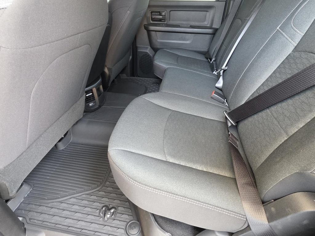 New 2026 RAM 3500 Tradesman AWD/4WD image 9