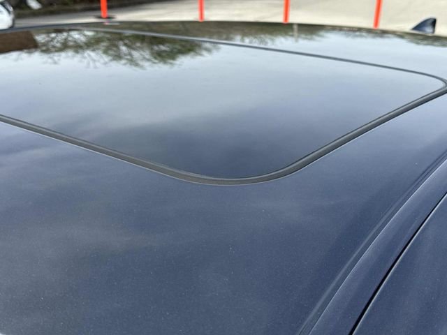 Certified 2025 Lexus ES 300h Ultra Luxury image 11