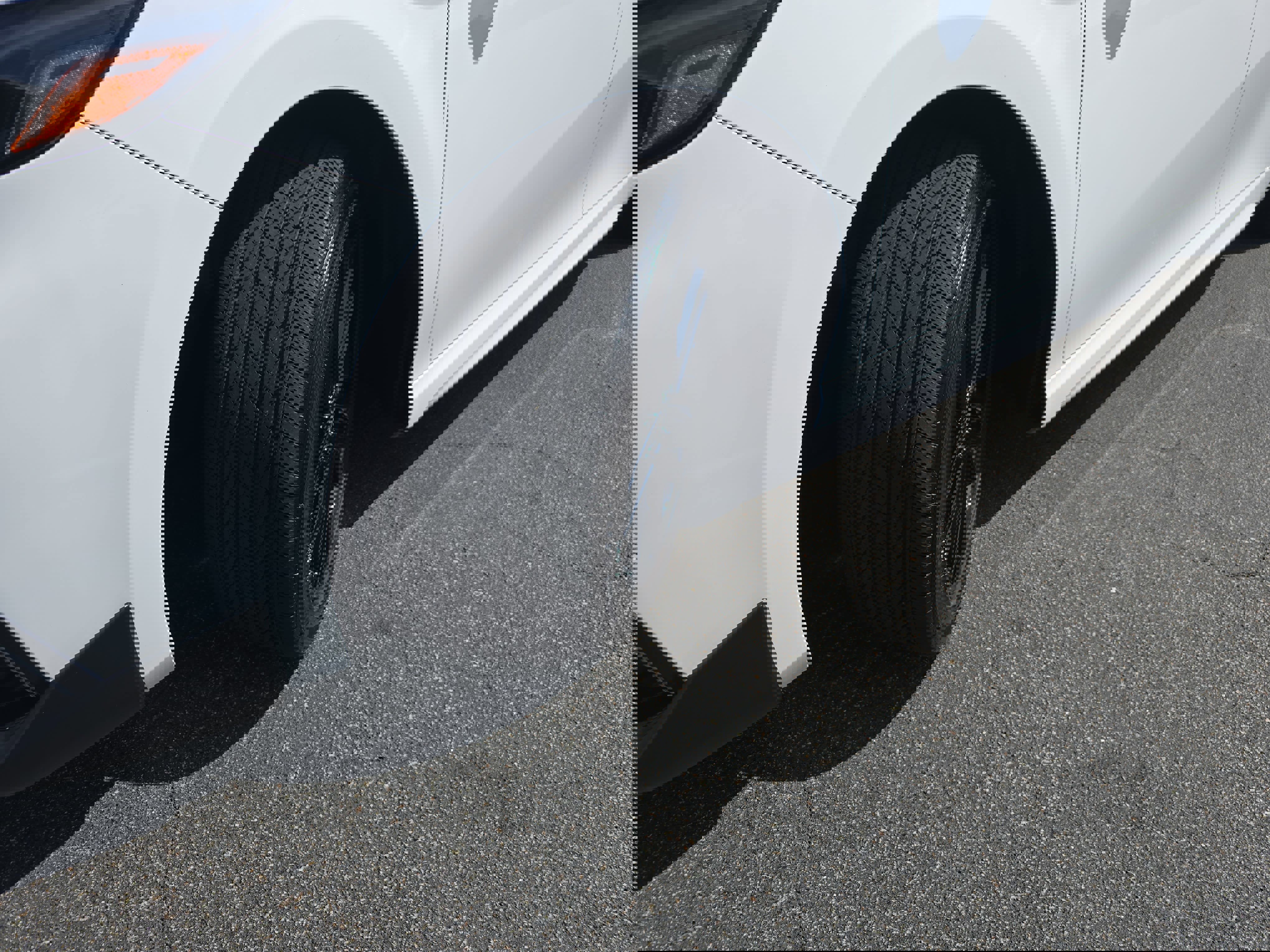 Used 2025 Toyota Camry SE w/ Convenience Package image 32