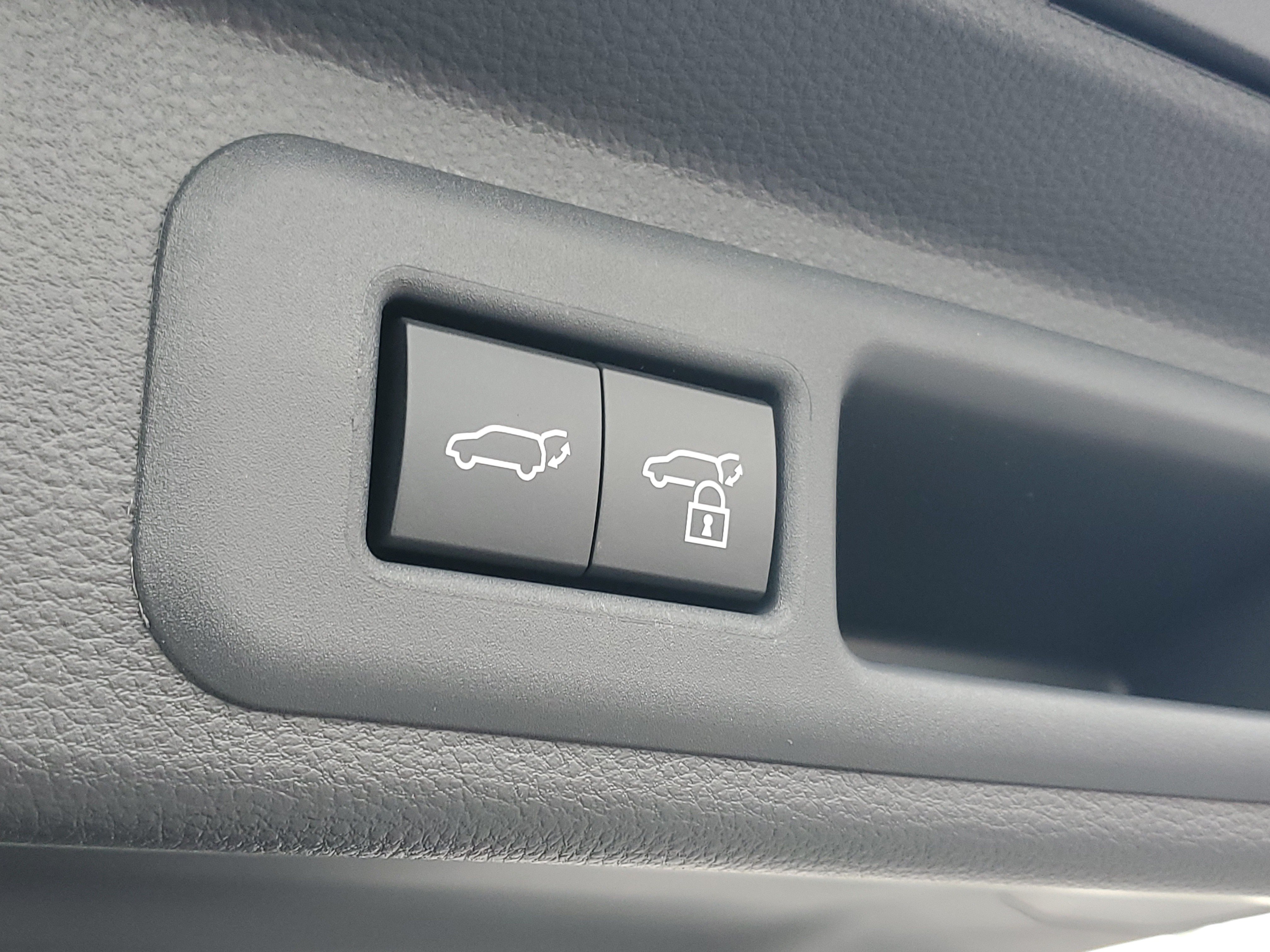 New 2026 Toyota Sequoia Platinum AWD/4WD image 10