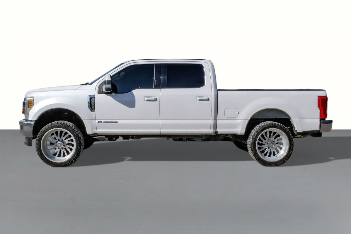 Used 2019 Ford F250 Lariat w/ Lariat Value Package image 9