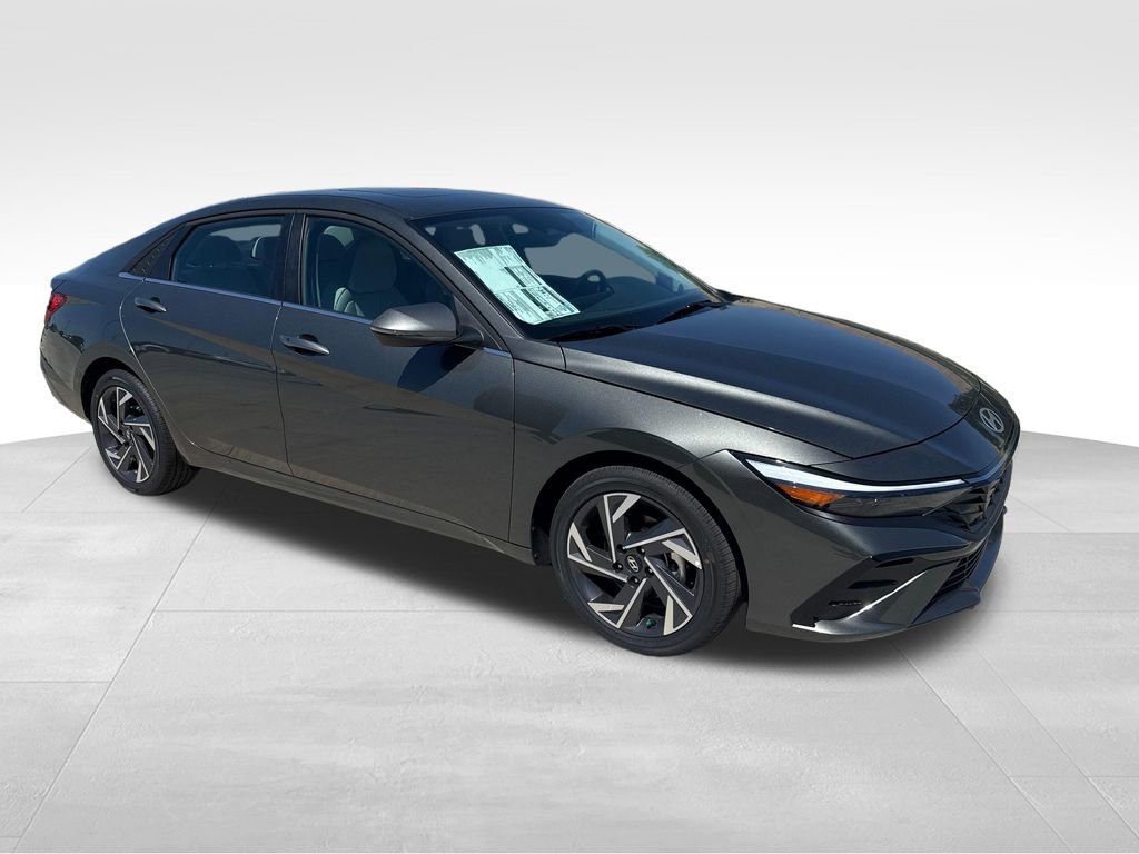 New 2026 Hyundai Elantra Limited FWD image 9