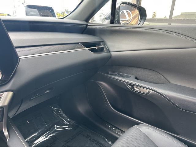 Certified 2025 Lexus RX 350h w/ Convenience Package image 8