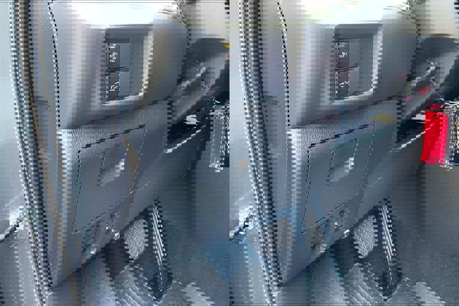 Used 2023 Toyota Highlander XLE image 35