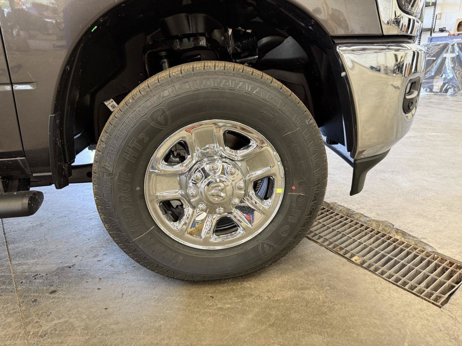 New 2026 RAM 2500 Tradesman AWD/4WD image 46