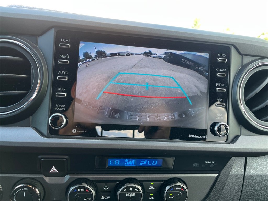 Used 2022 Toyota Tacoma TRD Off-Road image 21