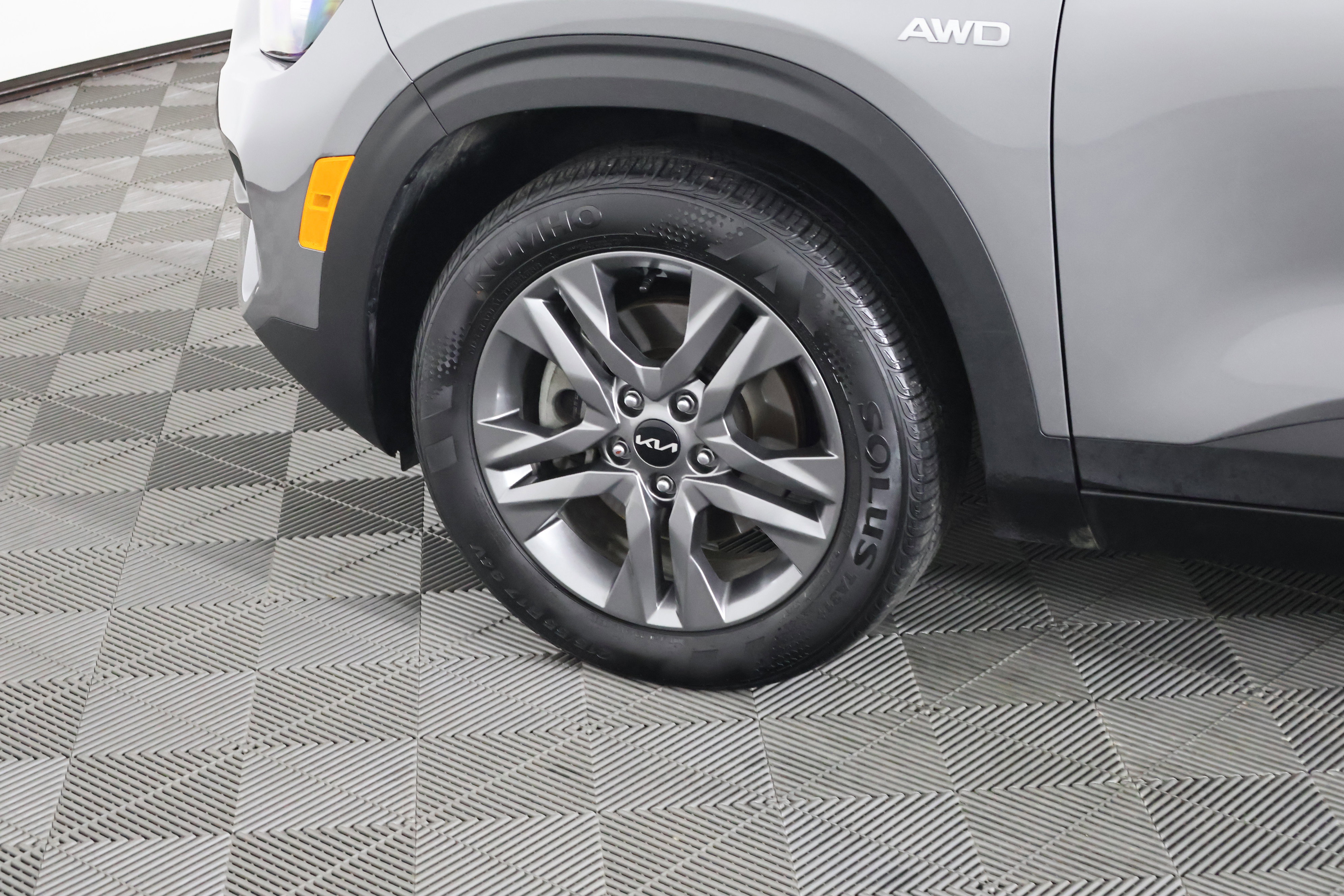 Used 2022 Kia Seltos LX image 52