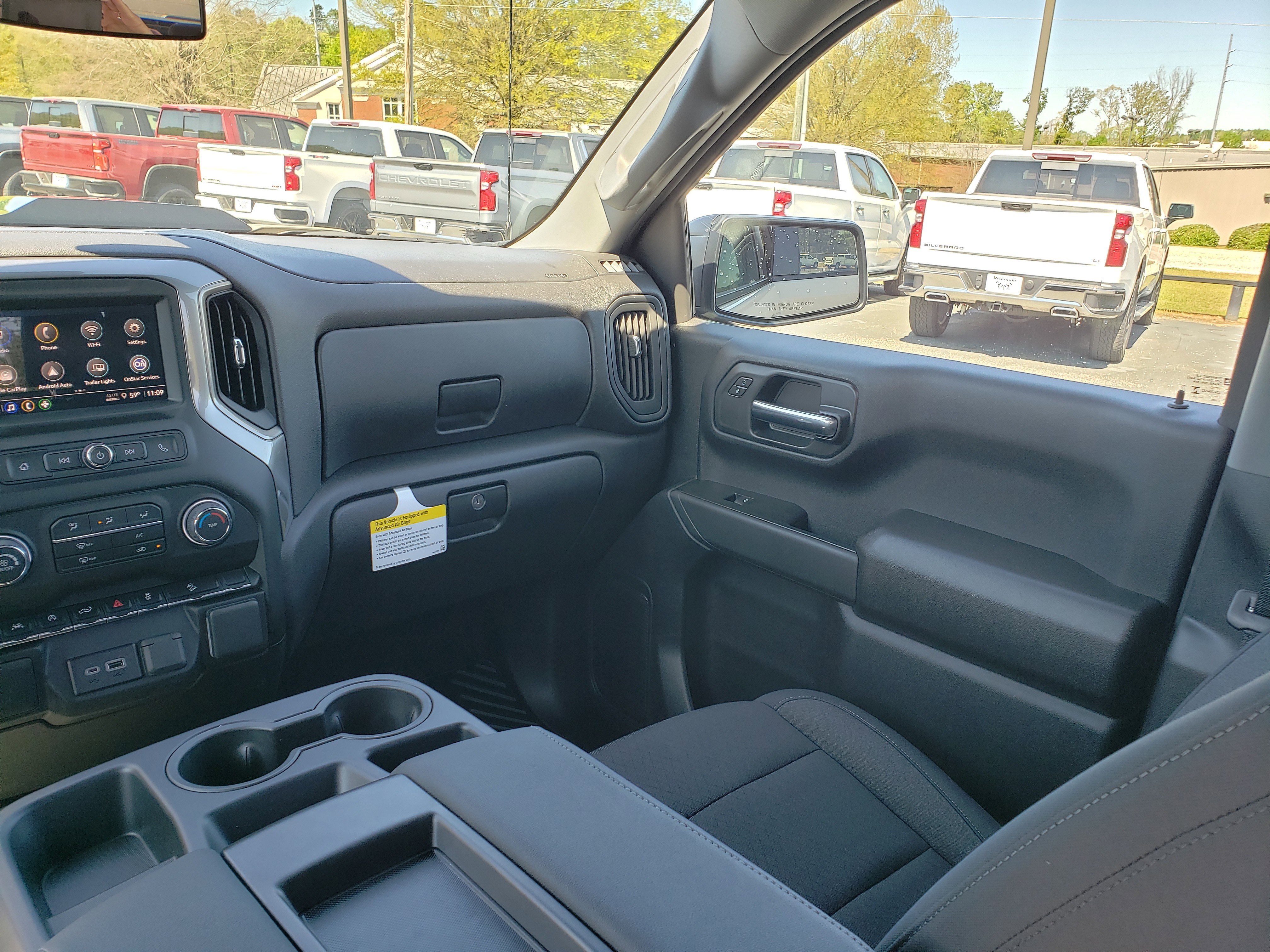 New 2026 Chevrolet Silverado 1500 Custom Trail Boss w/ Dark Appearance Package image 33