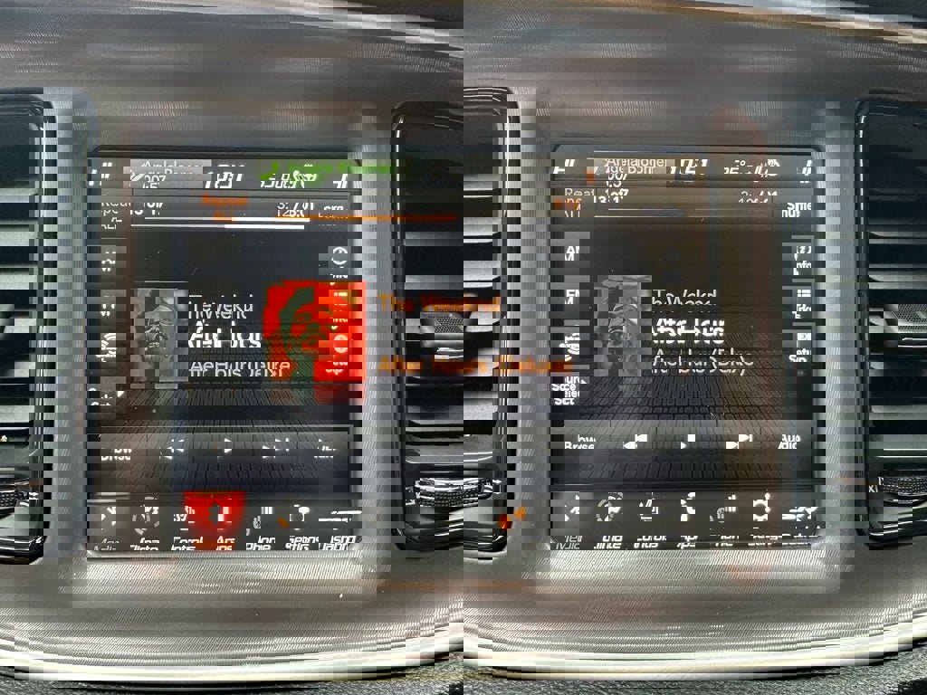 Used 2022 Dodge Challenger R/T Scat Pack w/ Dynamics Package image 17