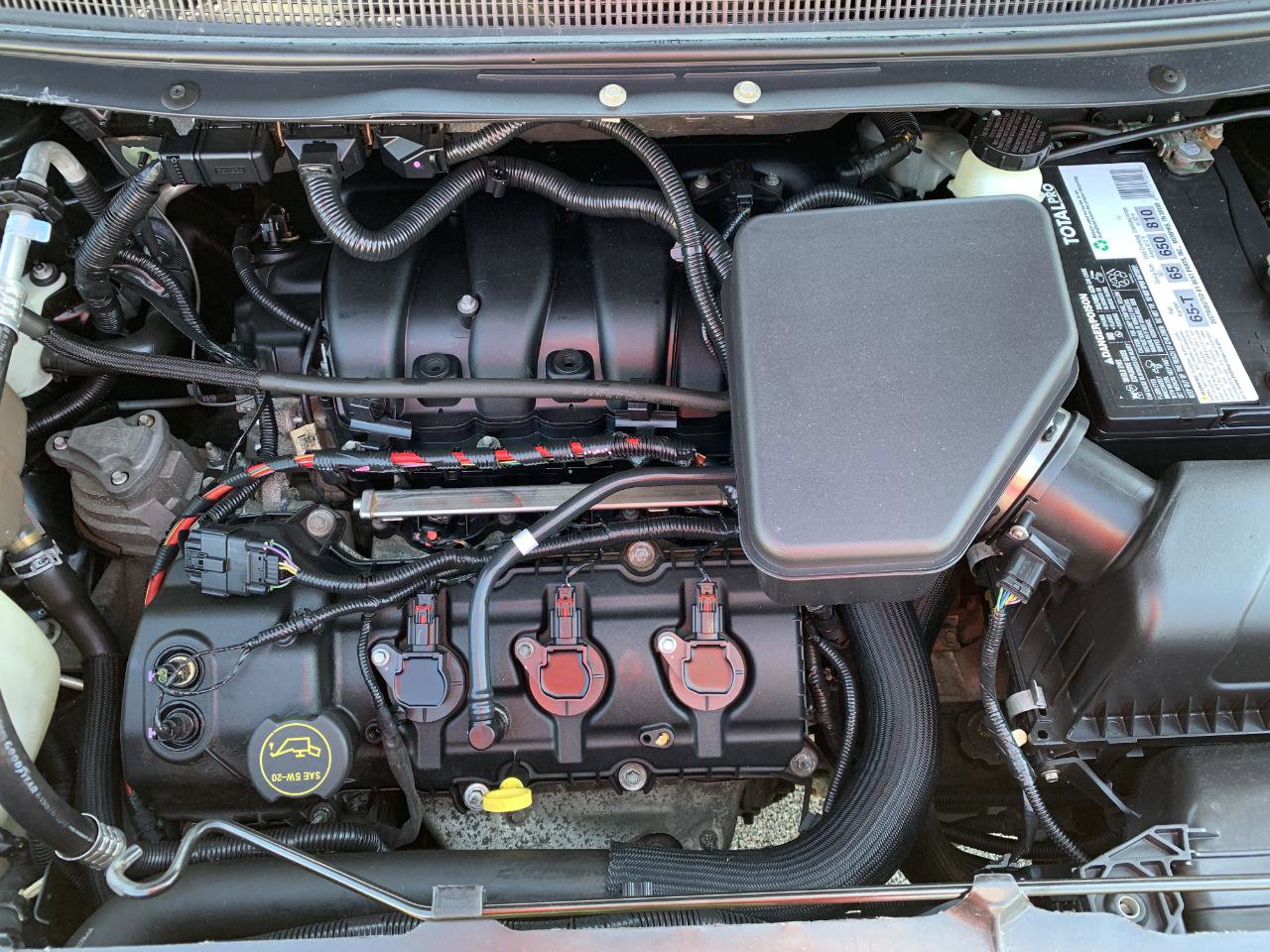 Used 2014 Ford Edge SE FWD image 35