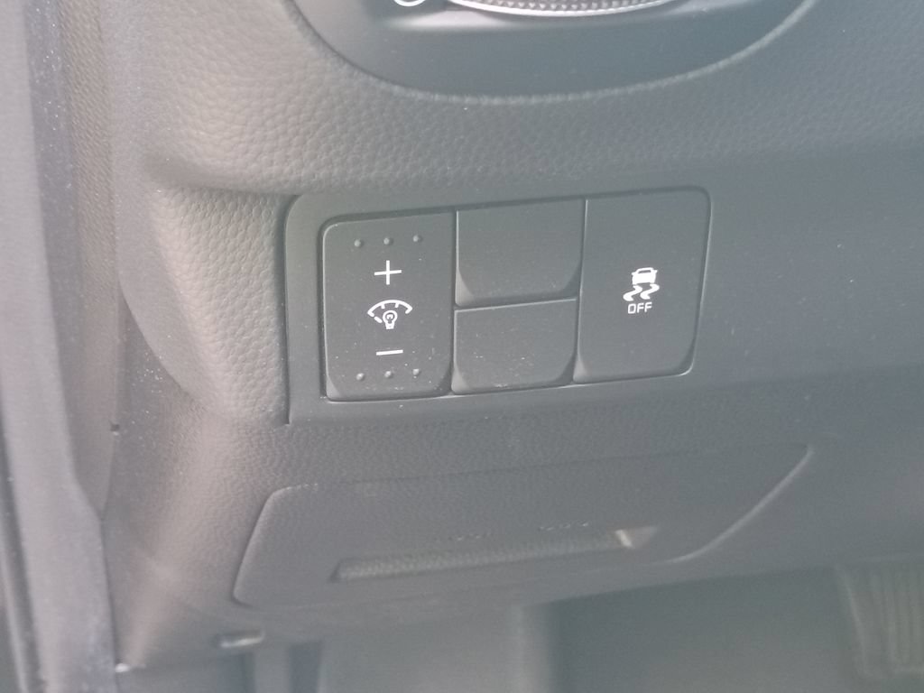 Used 2017 Kia Soul + FWD image 14