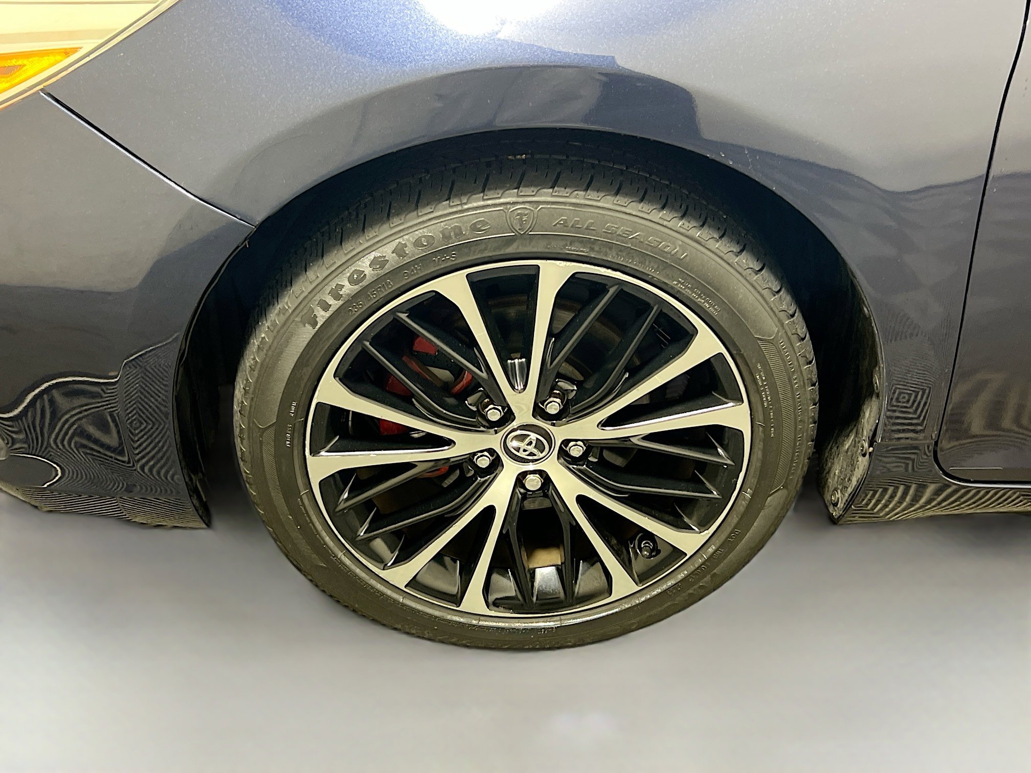 Used 2015 Toyota Camry LE image 13