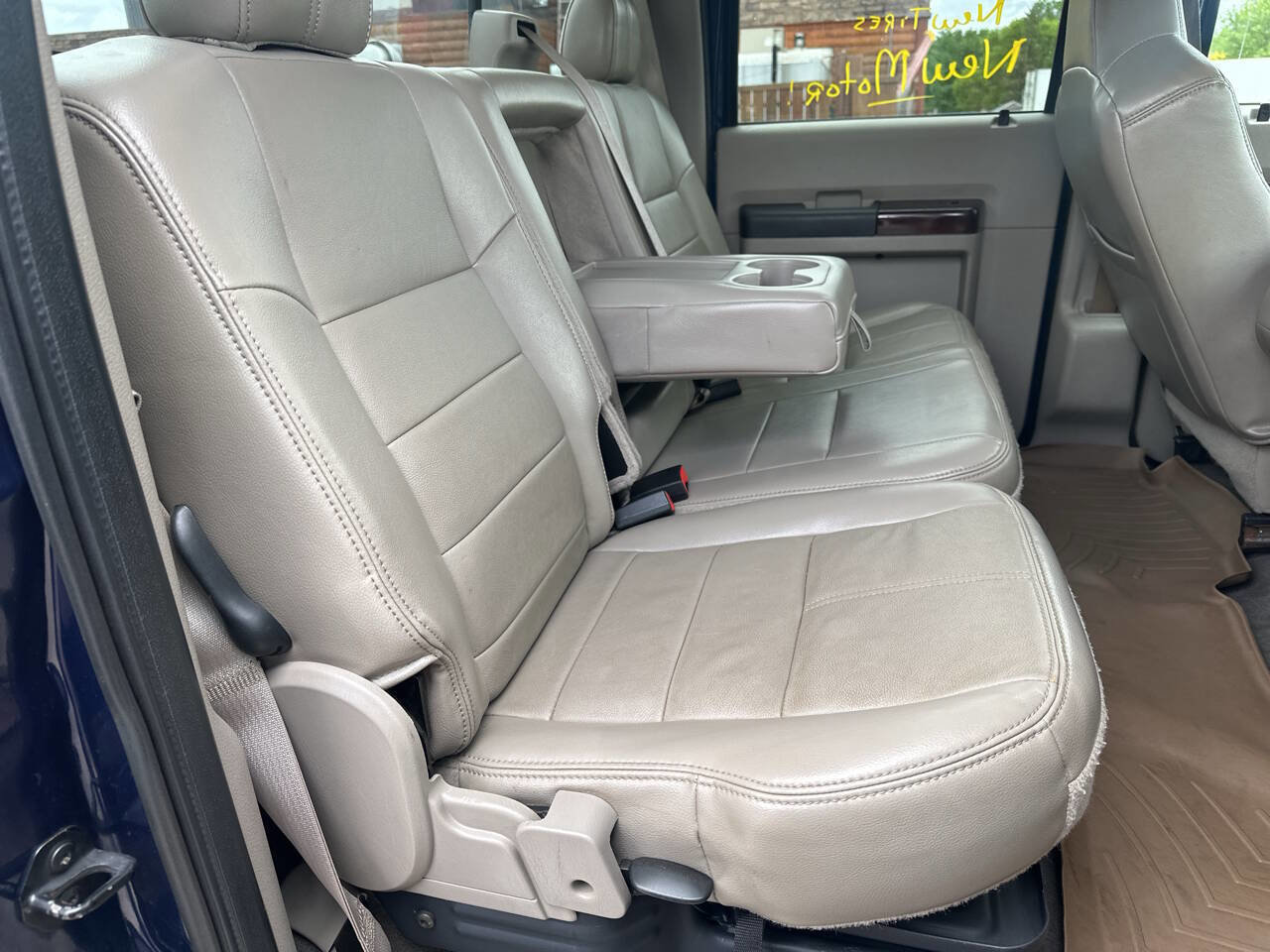 Used 2010 Ford F350 Lariat image 40