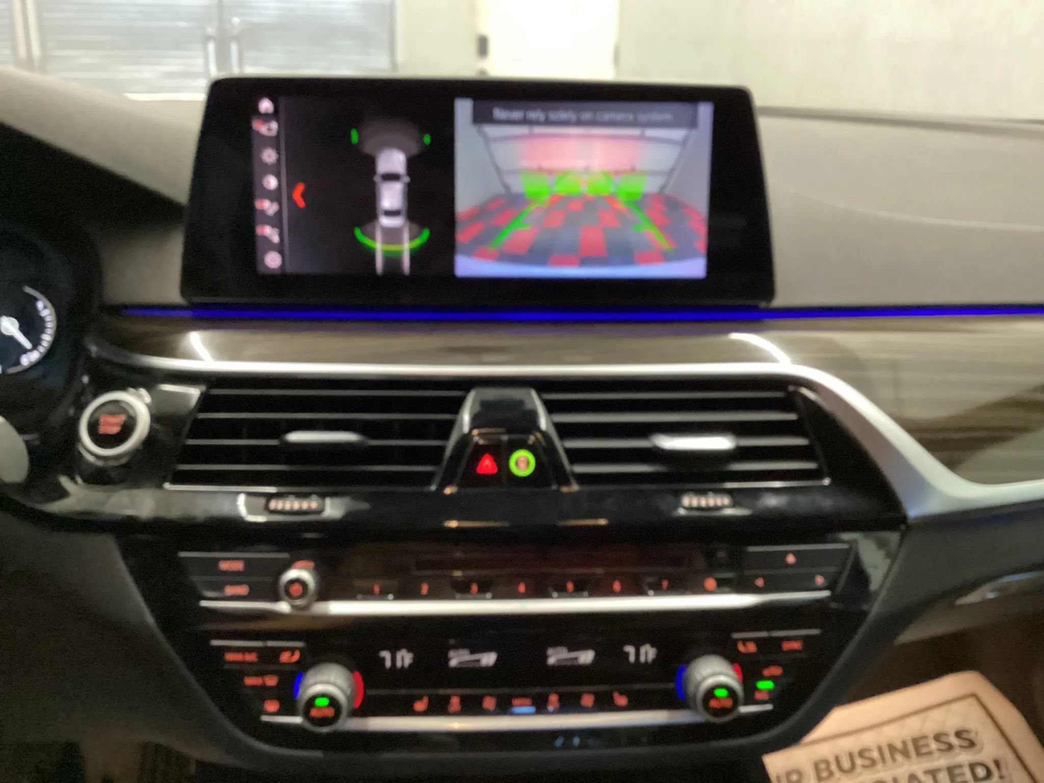 Used 2019 BMW 530e xDrive w/ Convenience Package AWD/4WD image 19