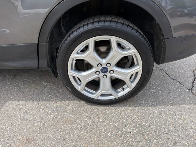 Used 2017 Ford Escape Titanium w/ Equipment Group 301A image 31