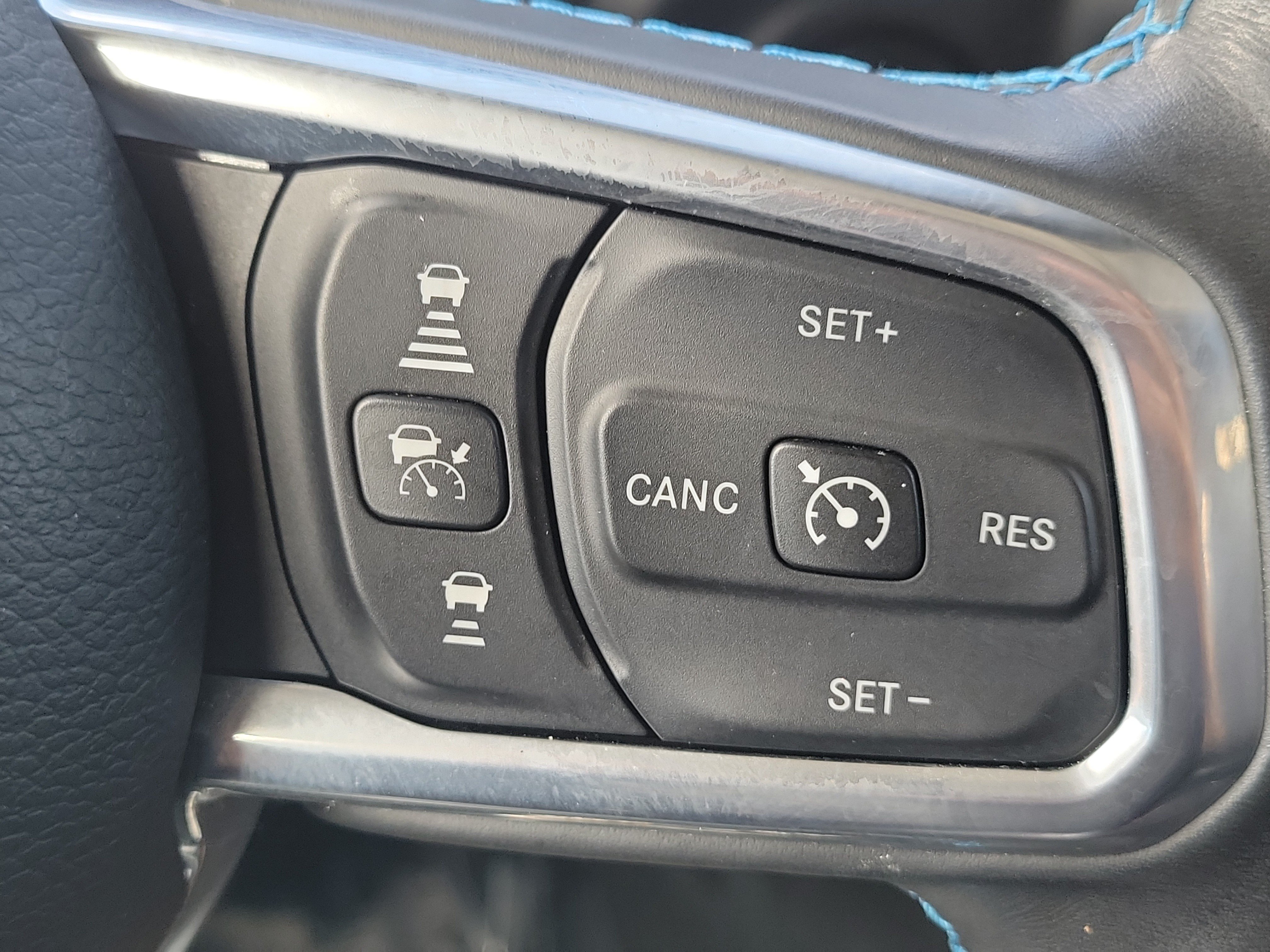 Used 2022 Jeep Wrangler Unlimited Rubicon 4xe w/ Steel Bumper Group AWD/4WD image 21