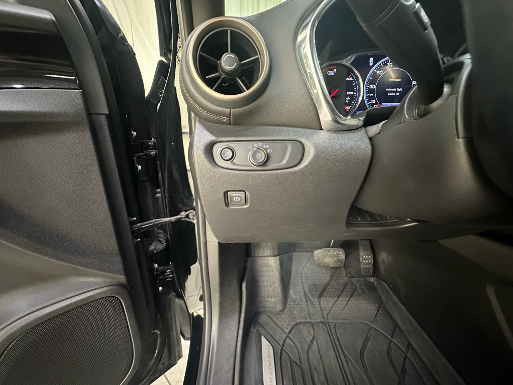 Used 2024 Chevrolet Blazer Premier w/ LPO, Floor Liner Package AWD/4WD image 24