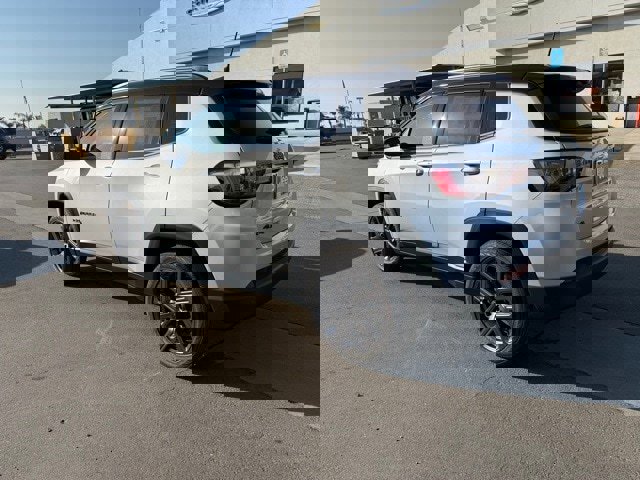 New 2026 Jeep Compass Limited w/ Sun, Sound & Navigation Group image 5