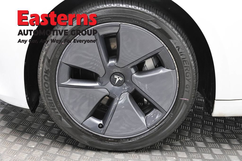 Used 2023 Tesla Model 3 Standard Range image 28