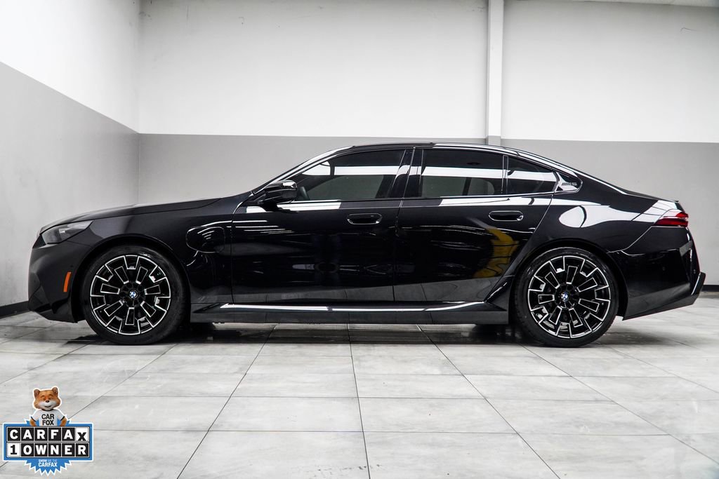 Used 2026 BMW M5 AWD/4WD image 12