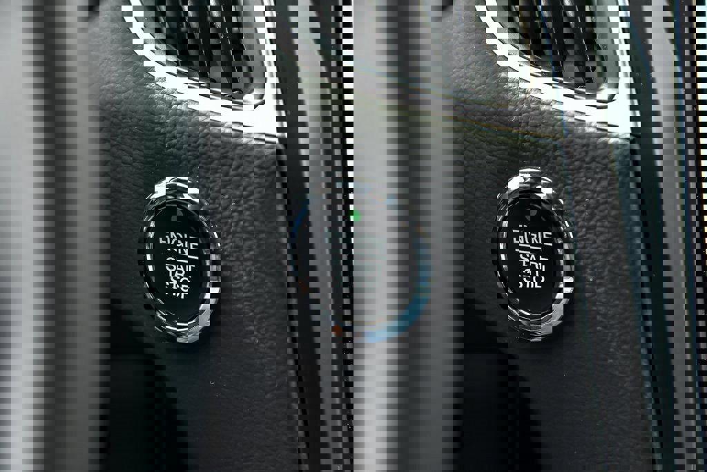 New 2024 Ford Edge SE w/ Black Appearance Package image 36