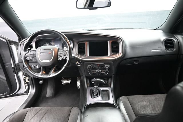 Used 2020 Dodge Charger R/T w/ Plus Group RWD image 23