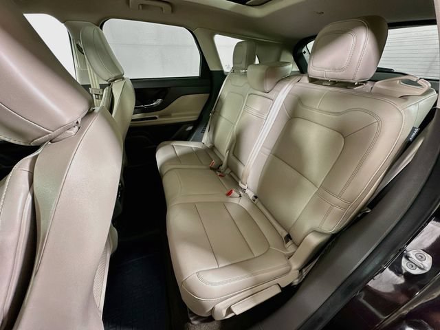 Used 2023 Lincoln Corsair AWD w/ Equipment Group 101A image 30