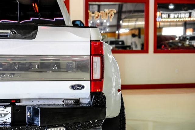 Used 2022 Ford F350 Platinum w/ FX4 Off-Road Package AWD/4WD image 46