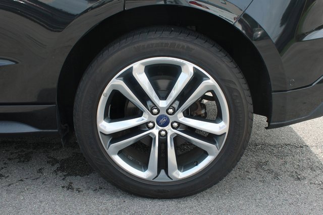 Used 2015 Ford Edge Sport w/ Equipment Group 401A image 42