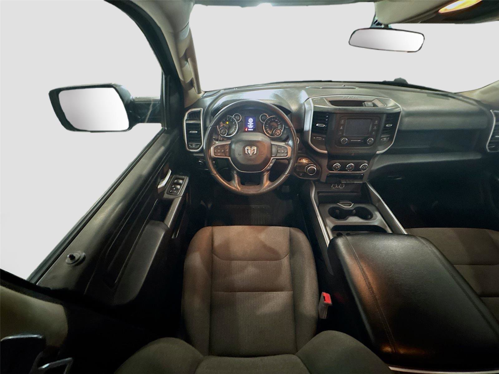 Used 2020 RAM 1500 HFE RWD image 3