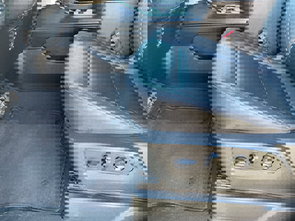 Used 2021 Chevrolet Tahoe LT image 27