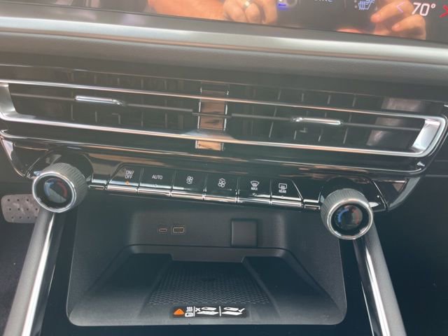 New 2026 Chevrolet Traverse LT w/ Driver Confidence Package image 31