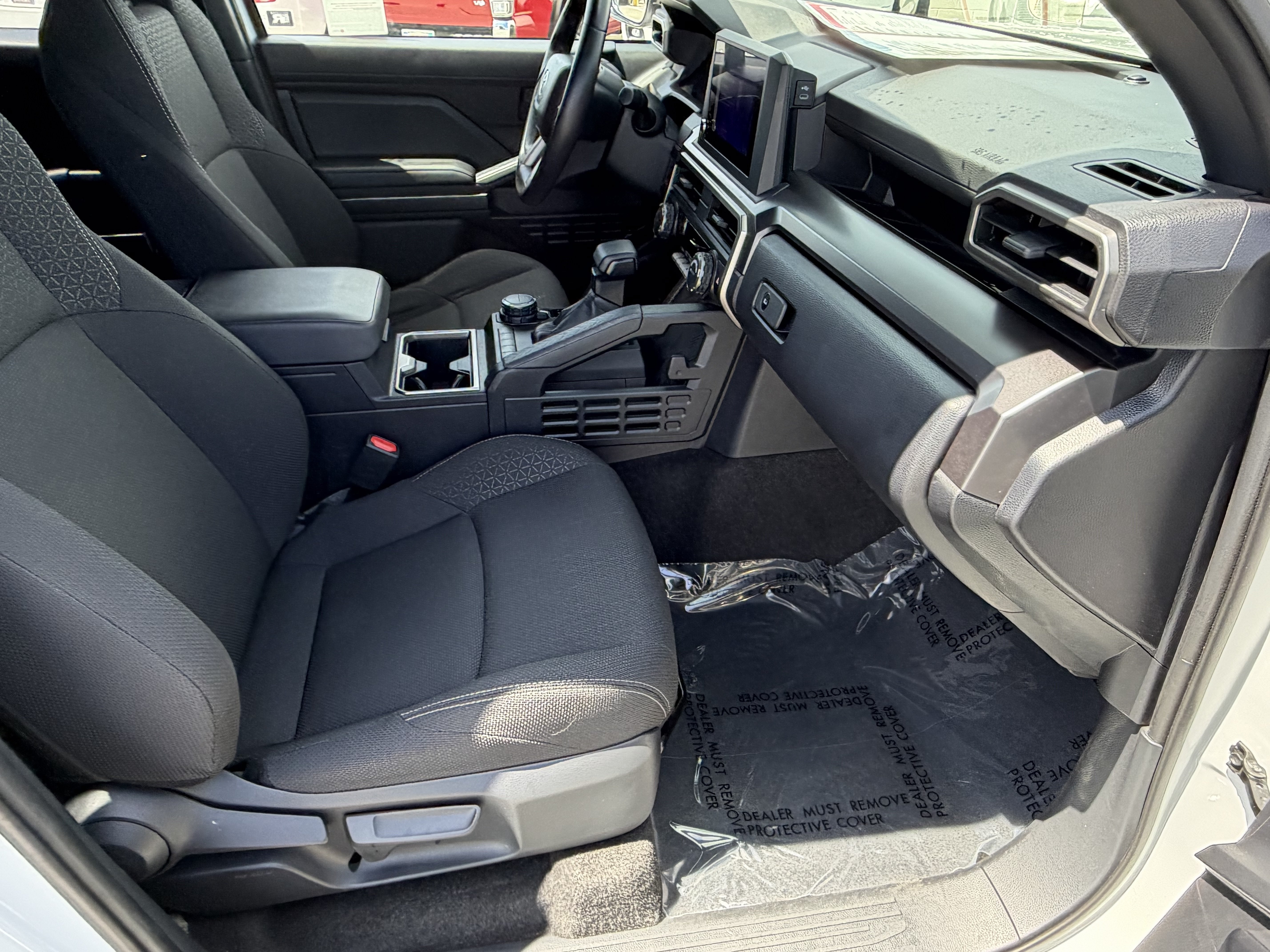 Certified 2025 Toyota 4Runner SR5 AWD/4WD image 11