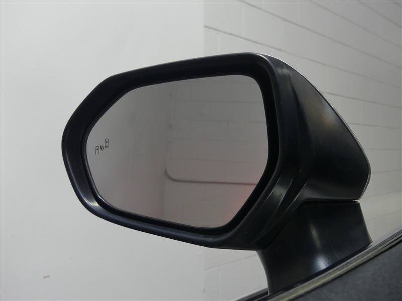 Used 2023 Toyota Camry XSE FWD image 14
