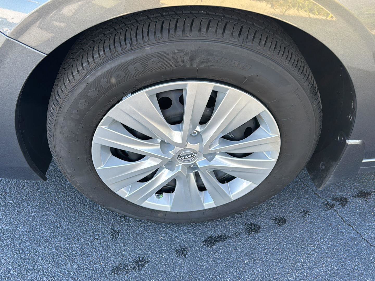 Used 2025 Nissan Sentra S image 29