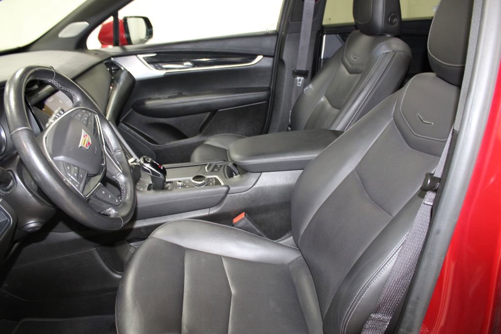 Used 2023 Cadillac XT5 Premium Luxury image 14