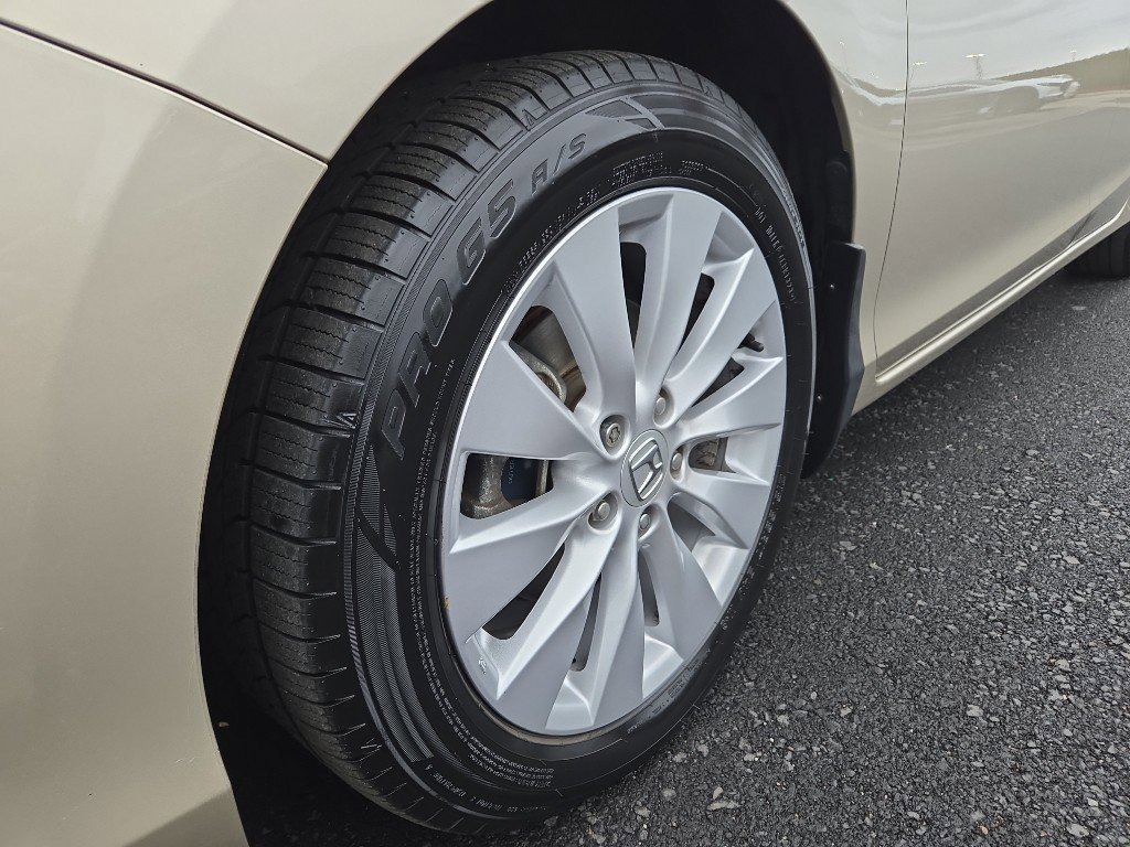 Used 2015 Honda Accord EX-L image 24