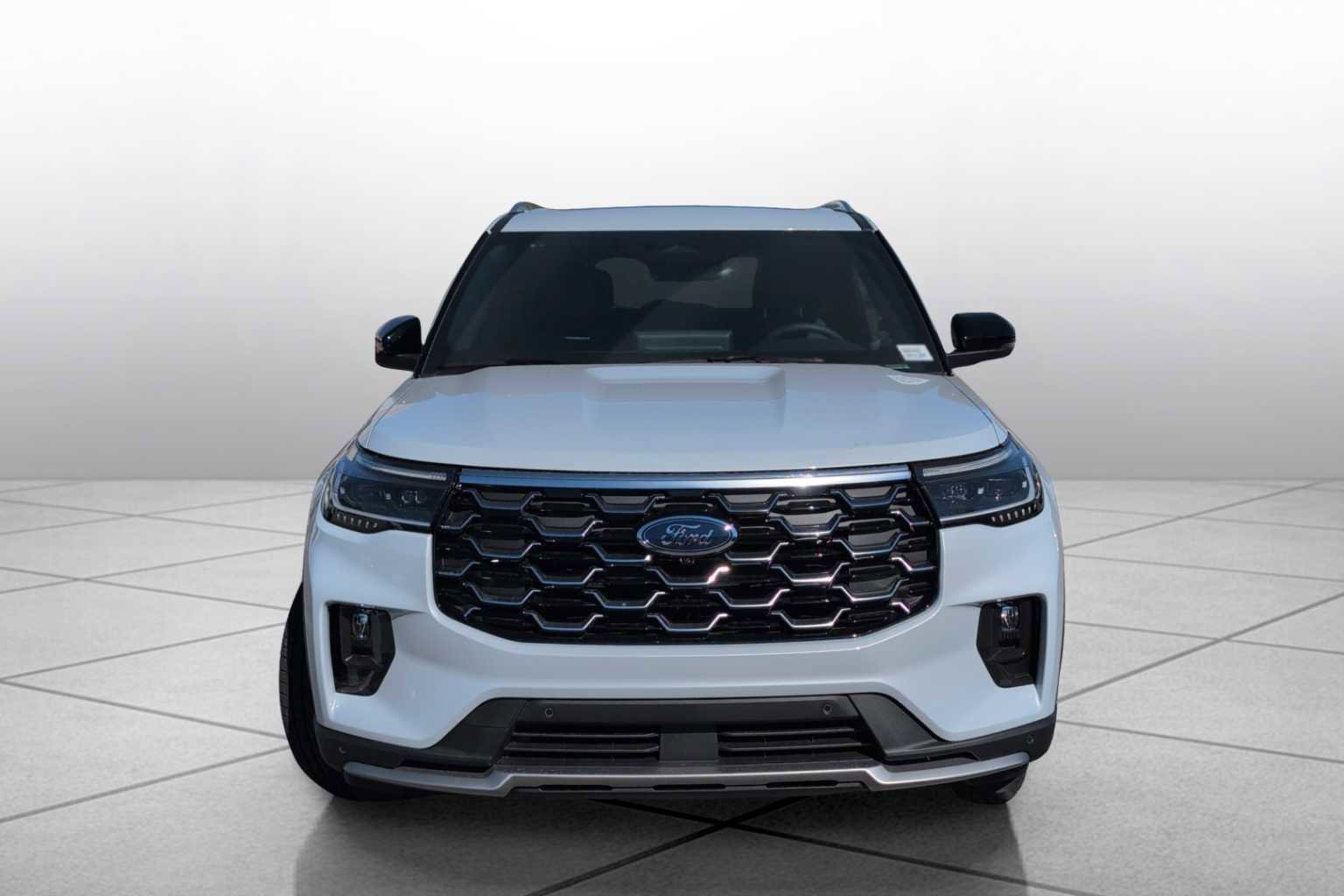 New 2025 Ford Explorer Platinum image 2