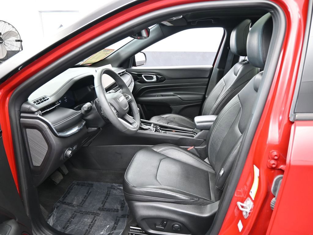 Used 2023 Jeep Compass High Altitude image 12