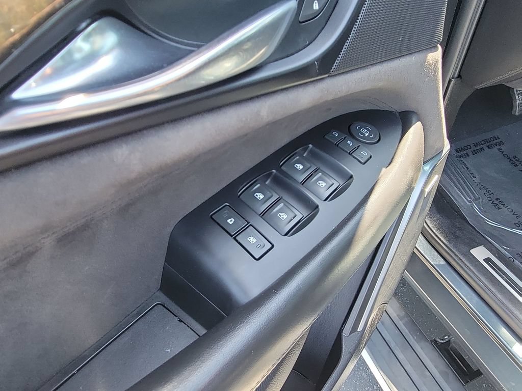 Used 2019 Cadillac Escalade ESV Platinum AWD/4WD image 24