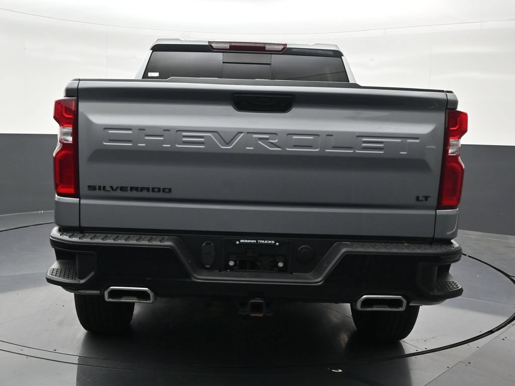 Used 2024 Chevrolet Silverado 1500 LT Trail Boss w/ Convenience Package II AWD/4WD image 4