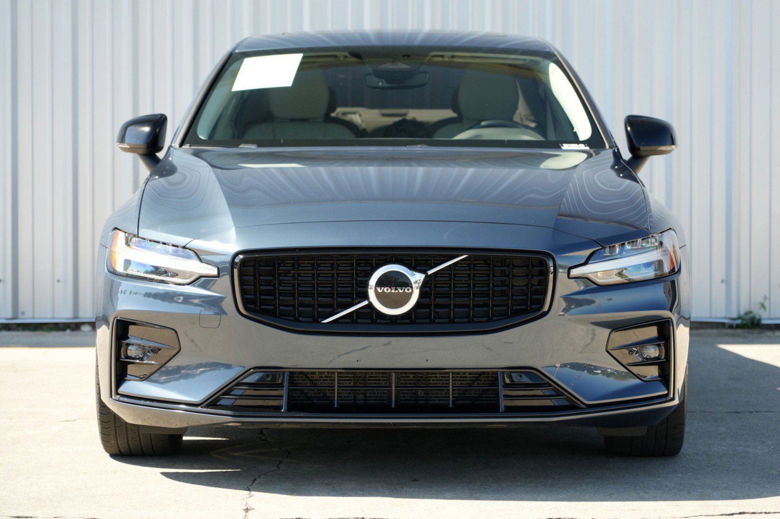Used 2024 Volvo S60 B5 Core image 5