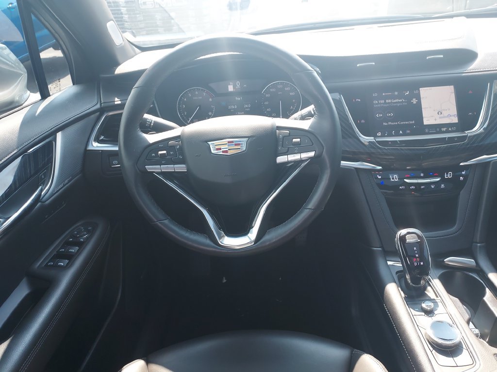 Used 2024 Cadillac XT6 Premium Luxury FWD image 24