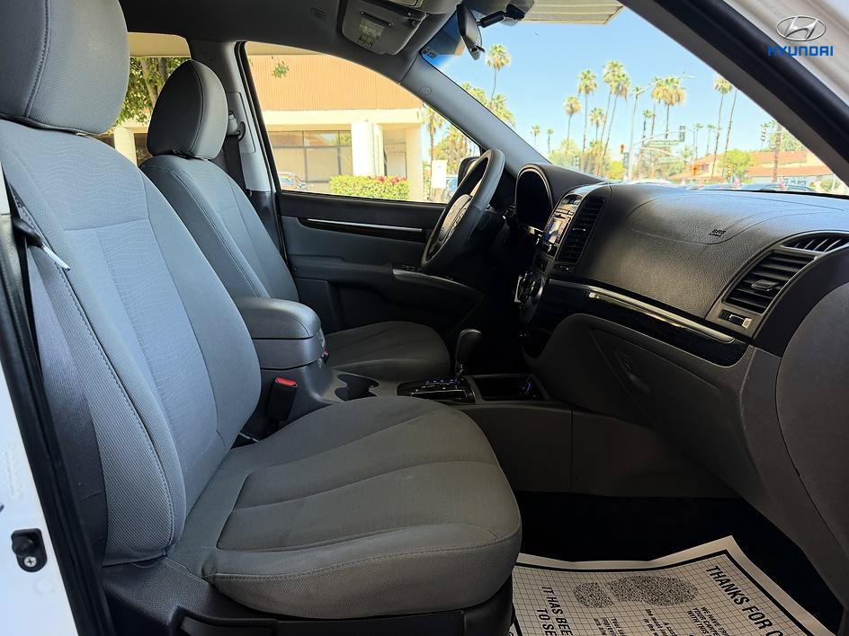Used 2011 Hyundai Santa Fe GLS FWD image 11