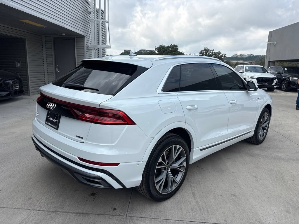 Used 2023 Audi Q8 Premium Plus AWD/4WD image 6