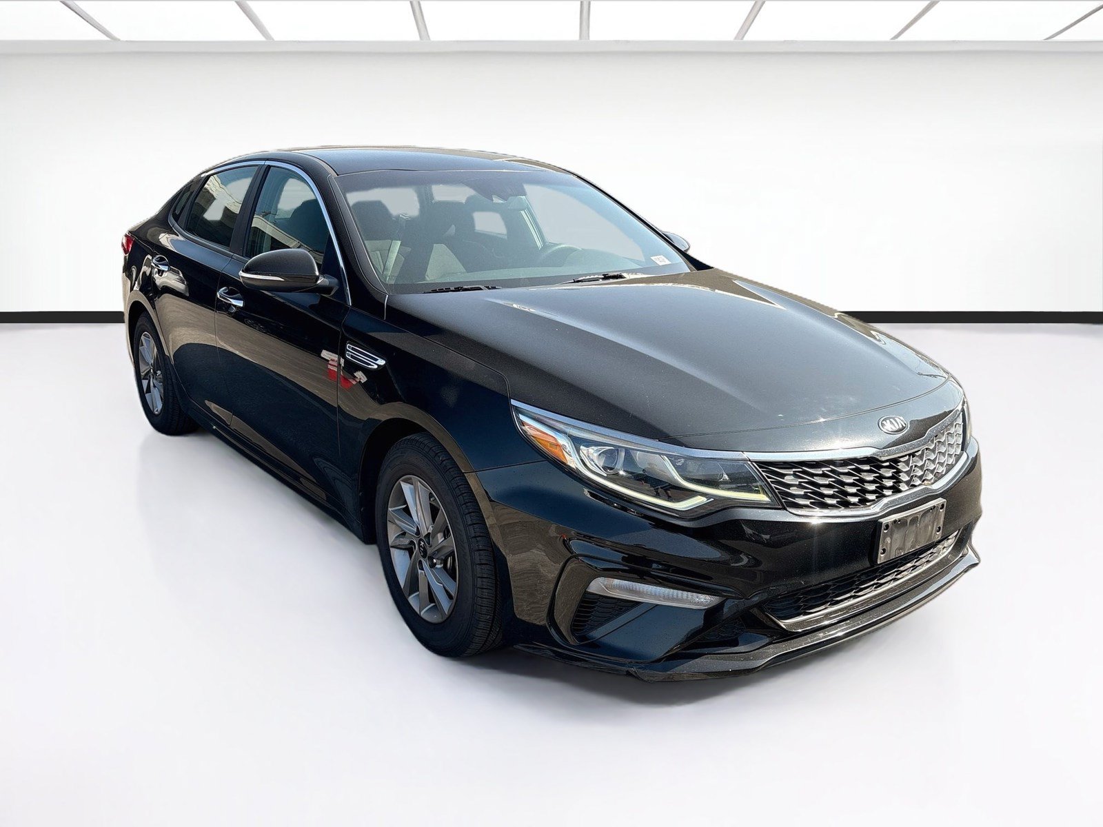 Used 2020 Kia Optima LX FWD image 3
