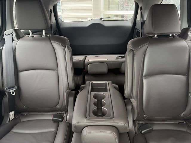 Used 2018 Honda Odyssey EX-L image 19